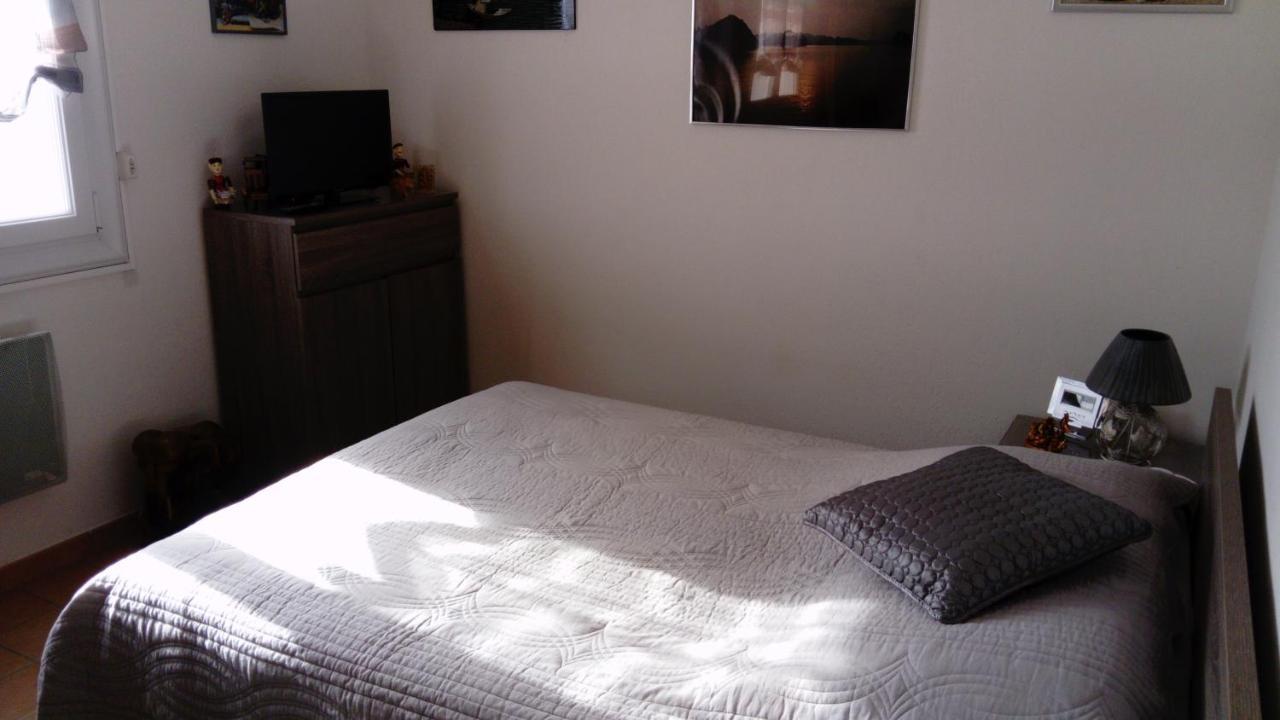 Chambre Double - Vue sur Piscine